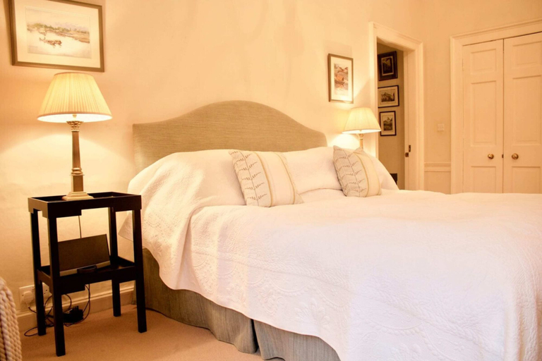 Bedroom 2, Period Property on Castle Street, Edinburgh