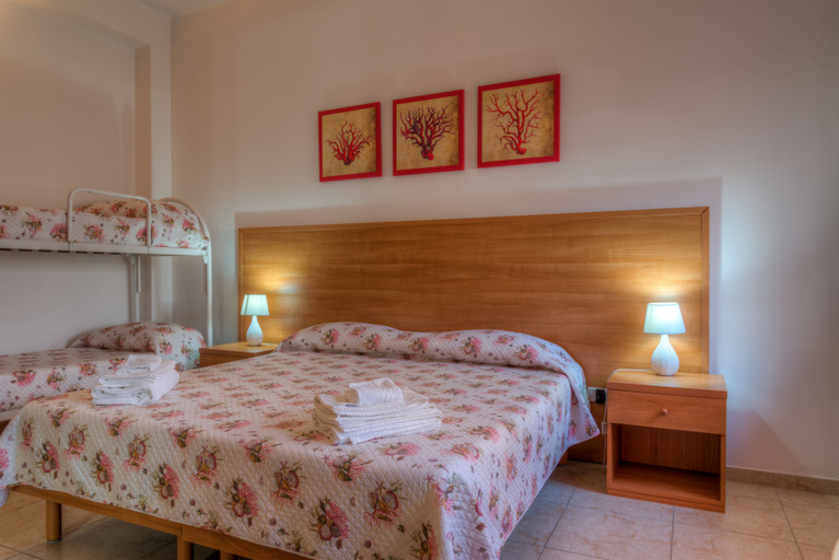 Bedroom 3, Aquarium Residence, Taranto