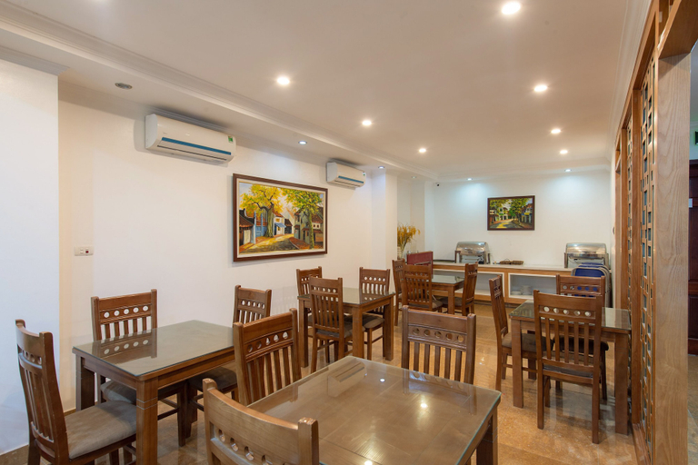 Food & Drinks 4, Super OYO Capital O 387 Bach Duong Hotel, Cầu Giấy