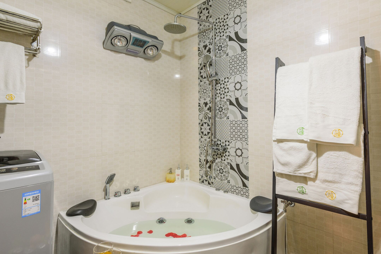 Bathroom, Guilin Tianqing City Hotel, Guilin