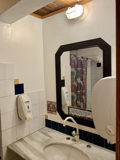 Bathroom 4, Hostel a Coroa, Arraial do Cabo