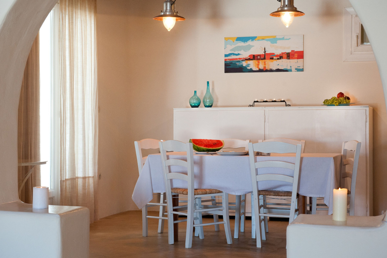 Food & Drinks 5, Villa Kappas, South Aegean