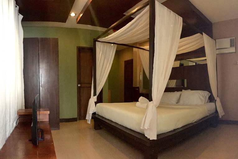 Bedroom 5, Seabird International Resort, Malay