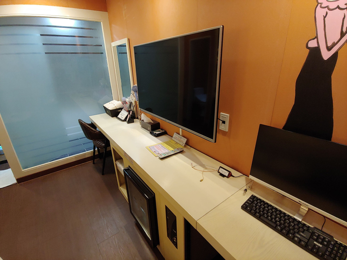 Others 4, Apple Drive-in Motel, Yeoju