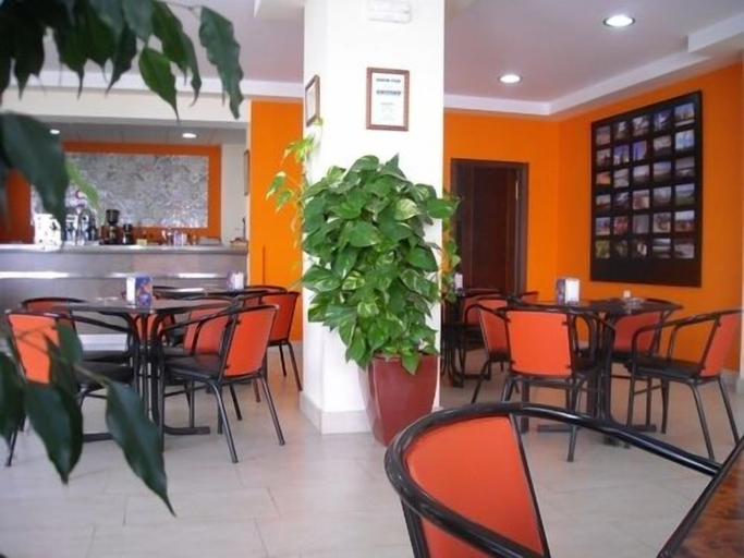 Food & Drinks 5, Hostal Villa, Cádiz