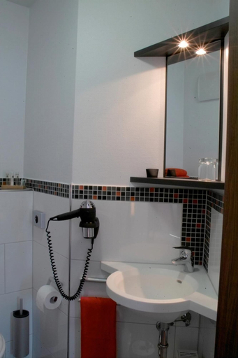 Bathroom 5, HIB Hotel in Baesweiler, Städteregion Aachen