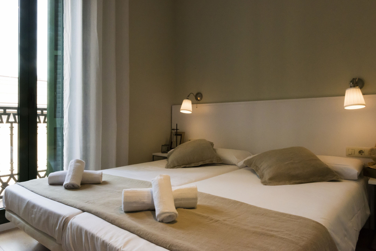 Bedroom 3, Palau de la Musica Apartments, Barcelona