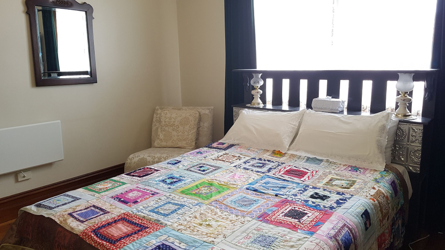 Bedroom 2, The Postmaster Inn BnB, Circular Head
