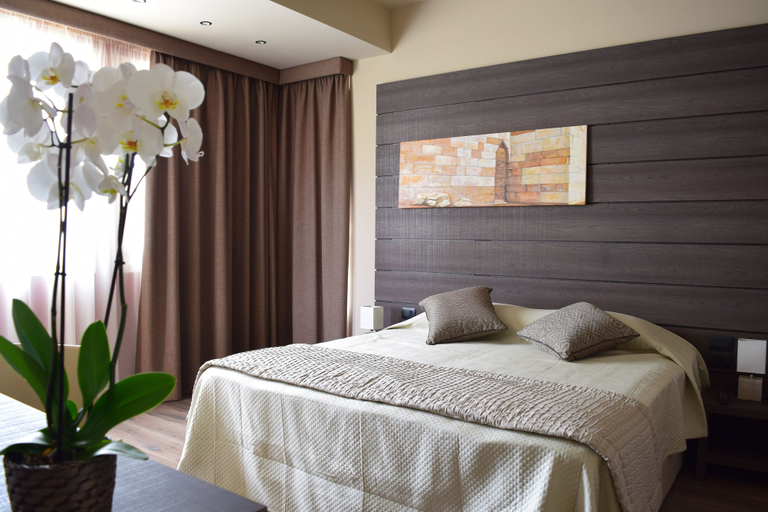 Bedroom 4, Archeo Hotel, Caltanissetta