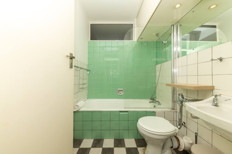 Bathroom 4, Central Urban Oasis With Garden View & Swimming Pool, City of Cape Town