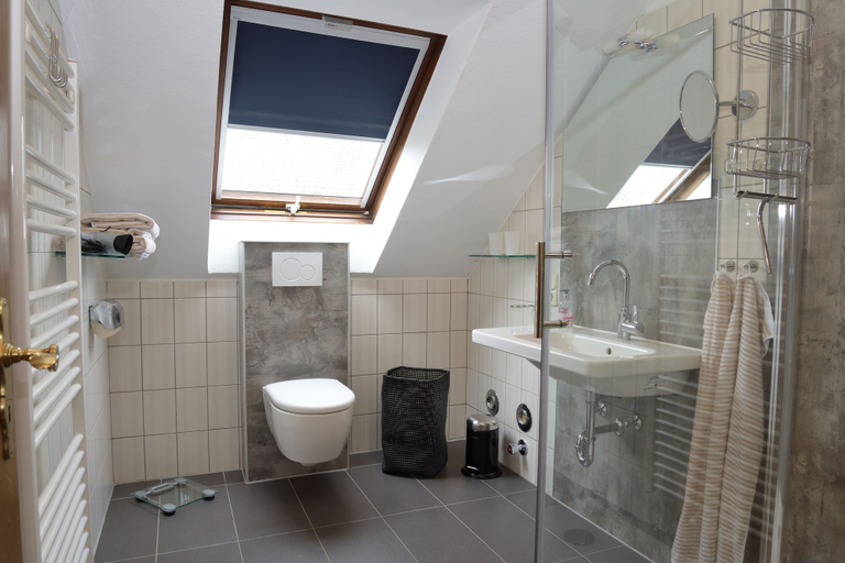 Bathroom 4, Haus Sigge, Soest
