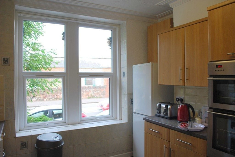Others 5, Clift Guest House, Bristol