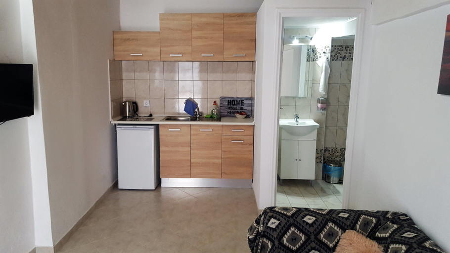 Others 4, George Apartments by the Sea and Airport, Attica