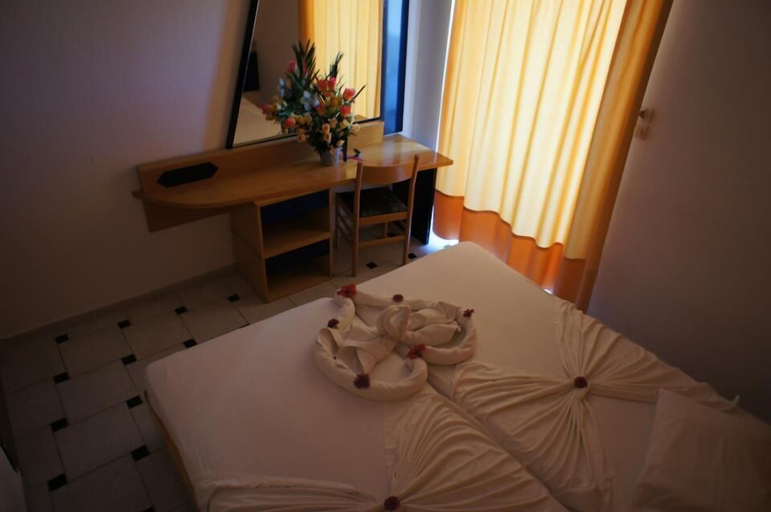 Bedroom, Fili Hotel Apartments, South Aegean