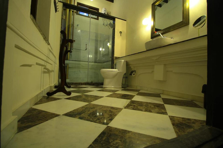 Bathroom 3, Deewanji Ni Haveli, Ahmadabad