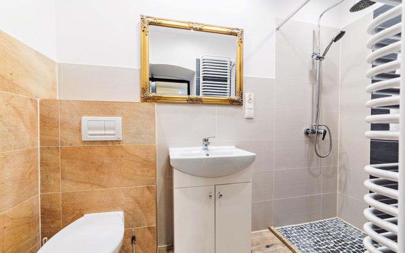 Bathroom 4, Apartamenty EverySky Luxor Karkonoska, Jelenia Góra