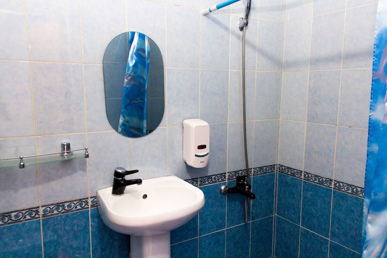 Bathroom 5, Hotel Tahar, Almaty