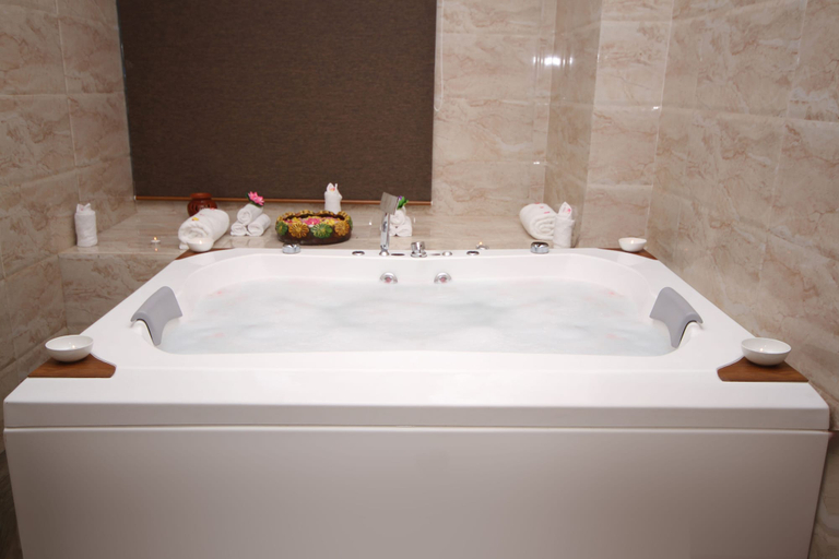 Bathroom 4, Best Western Swing High Katra, Reasi
