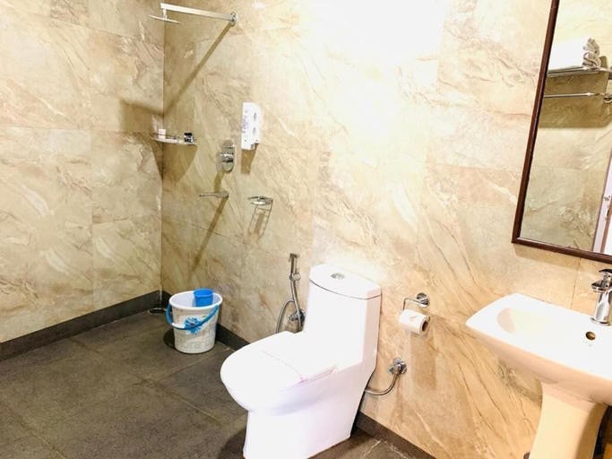Bathroom 3, Zambala Retreat & Spa, Darjeeling By Anant Groups of Hotels, Darjiling
