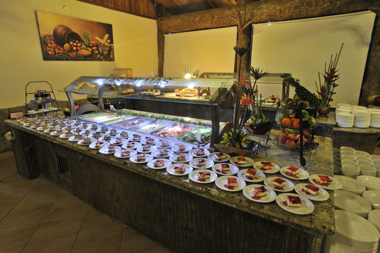 Food & Drinks 5, Hotel Los Lagos Spa & Resort, San Carlos
