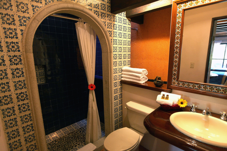 Bathroom 5, Hotel Lunata - Near Playa del Carmen Main Beach, Cozumel