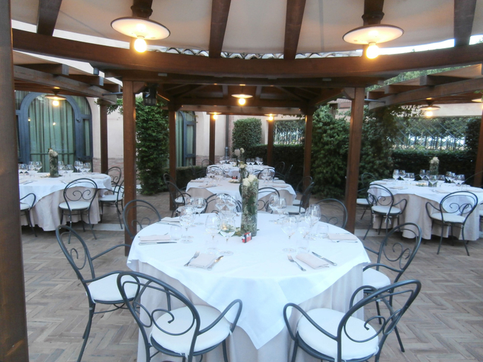 Food & Drinks 4, La Cantina Hotel Residence, Modena