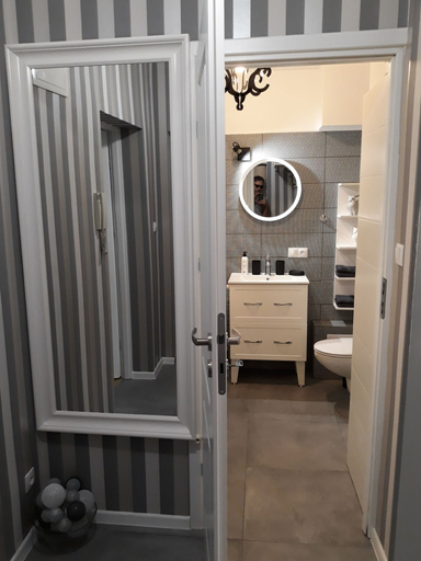 Others 5, 2 Bedroom City Center Apartment, Katowice City