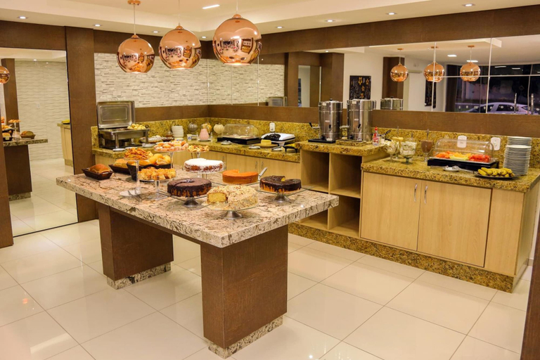 Food & Drinks 4, Morangos Hotel, Realeza