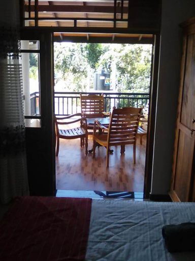 Others 3, Villa Aurora, Matara Four Gravets