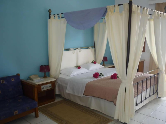Bedroom 4, OASIS HOTEL KYPARISSIA, Peloponnese