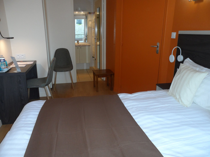 Bedroom 2, Le Petit Keriquel, Morbihan