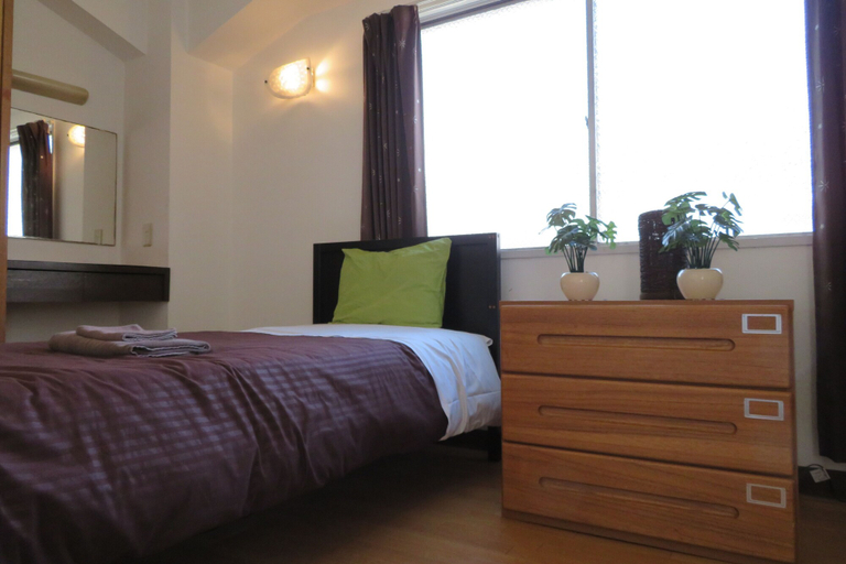 Bedroom 3, Sea View Court Kobe, Kobe