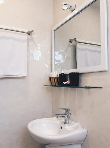 Bathroom 3, Gia Vien Homestay, Da Nang