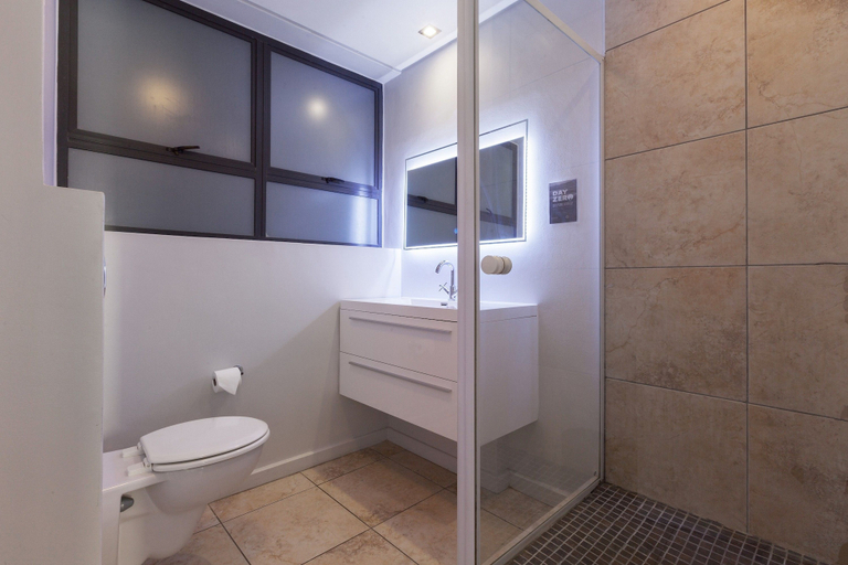 Bathroom, St Georges 304 by CTHA, City of Cape Town