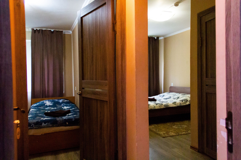 Bedroom 4, Hotel Tahar, Almaty