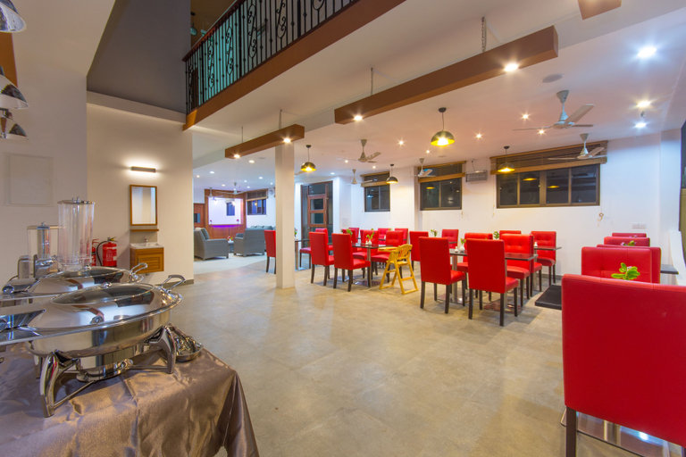 Food & Drinks 5, Paguro Villa, North Ari Atoll