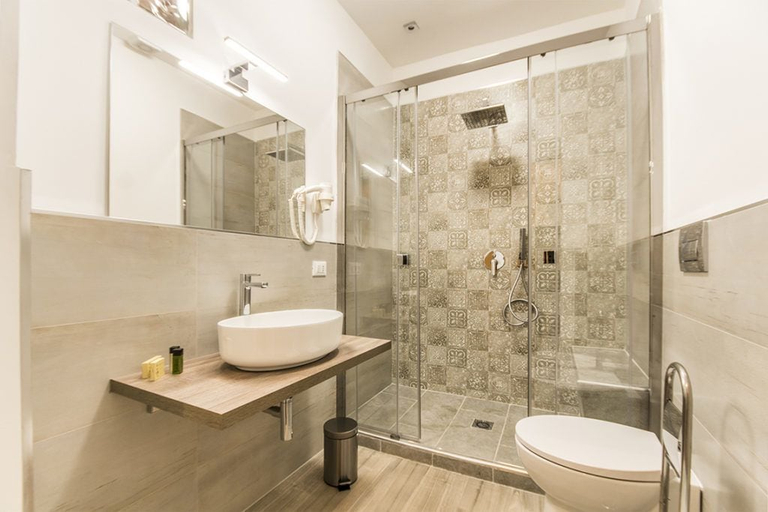 Bathroom 5, SheralKes B&B, Palermo