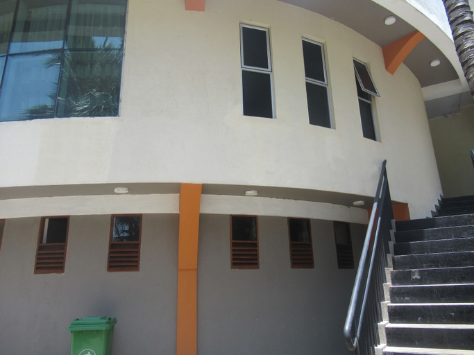Exterior & Views 2, Sand Bank Hotel & Restaurant, Tangalle