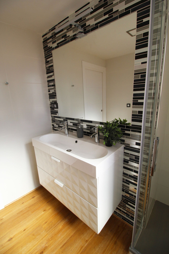 Bathroom 3, Rueda López - Espléndido apartamento de lujo, Almería