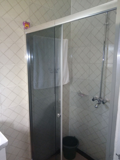 Bathroom 3, Villa Italian Hotels, EnuguSou
