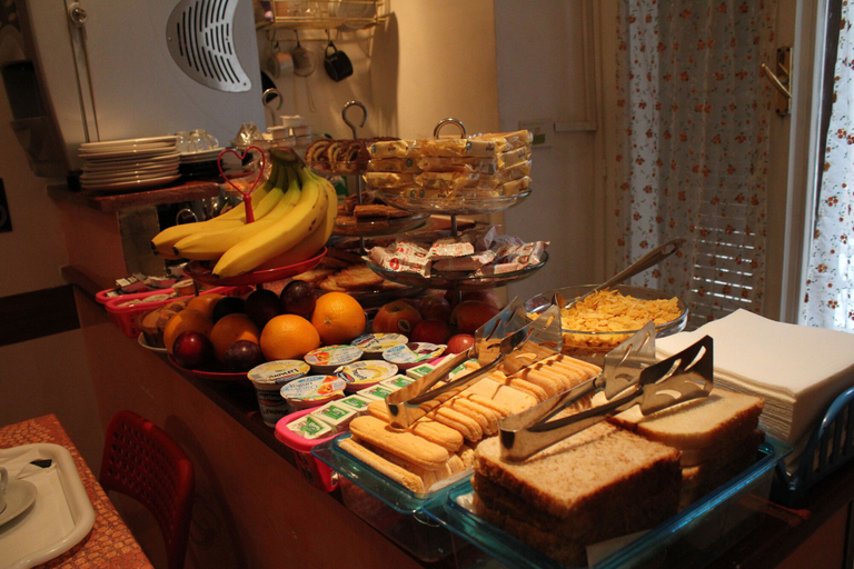 Food & Drinks 4, B&B Millyhouse, Roma