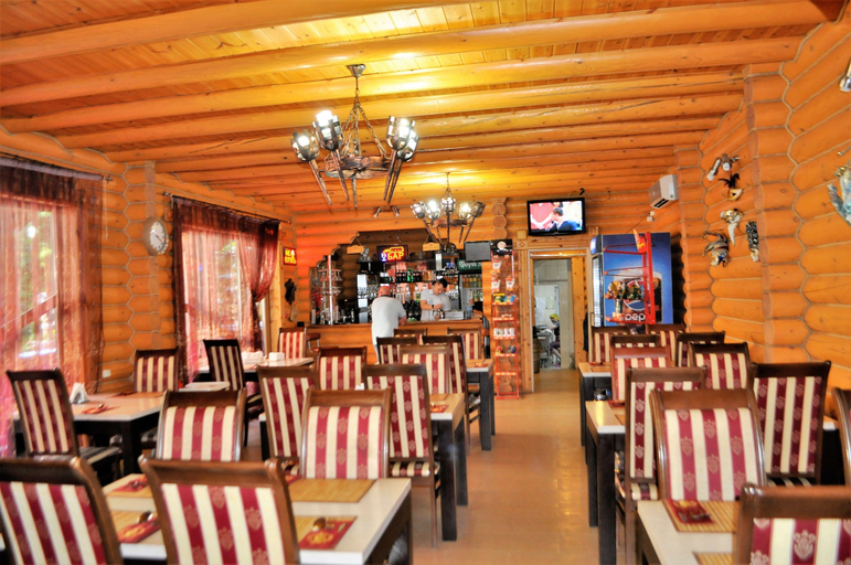 Food & Drinks 4, Hotel Fort Artur, Sochi gorsovet