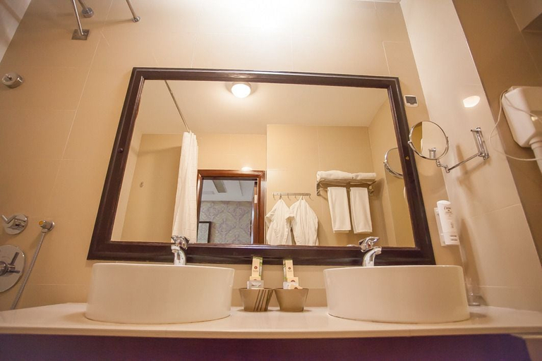 Bathroom 3, Marton Palace Kaliningrad, Gur'evskiy rayon
