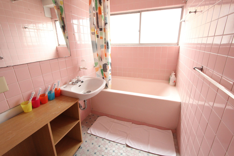 Bathroom 4, Sea View Court Kobe, Kobe