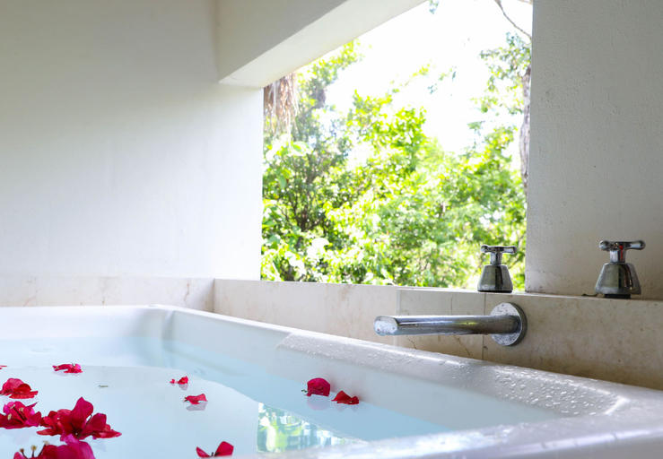 Bathroom 3, Turquesa Penthouse 2 BDRM sleeps 5, Cozumel
