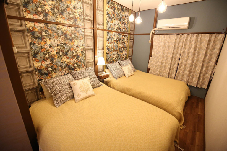 Bedroom 1, RetroChaya2, Osaka