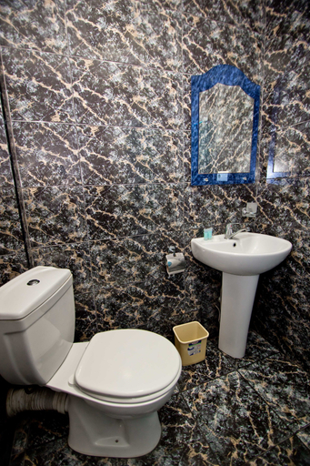 Bathroom 4, Vizit, Batumi
