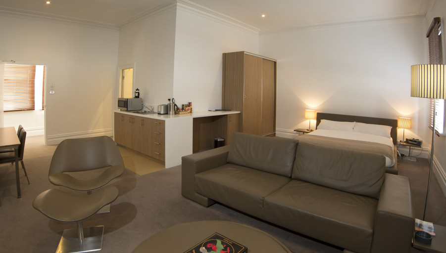 Others 5, The Ikon Hotel, Burnie - Pt A