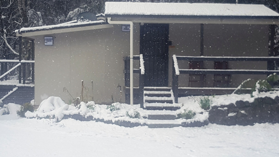Exterior & Views 2, Cradle Alpine Retreat, Kentish
