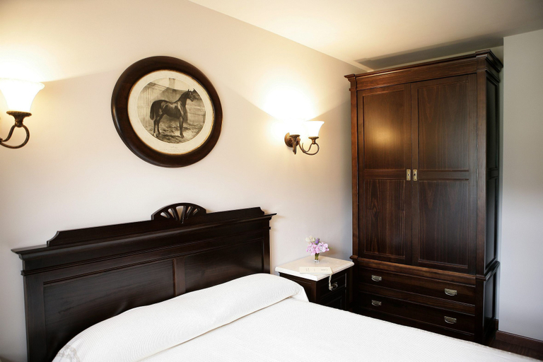 Bedroom 2, Hotel Rural Yeguada Albeitar, Asturias